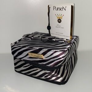 New with tags Purse N origami jewelry travel bag animal print